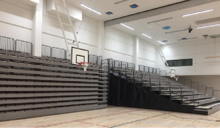 Retractable seating in Danmark-Free standing