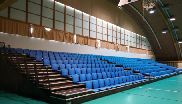Retractable seating telescopic seating foldable tribune